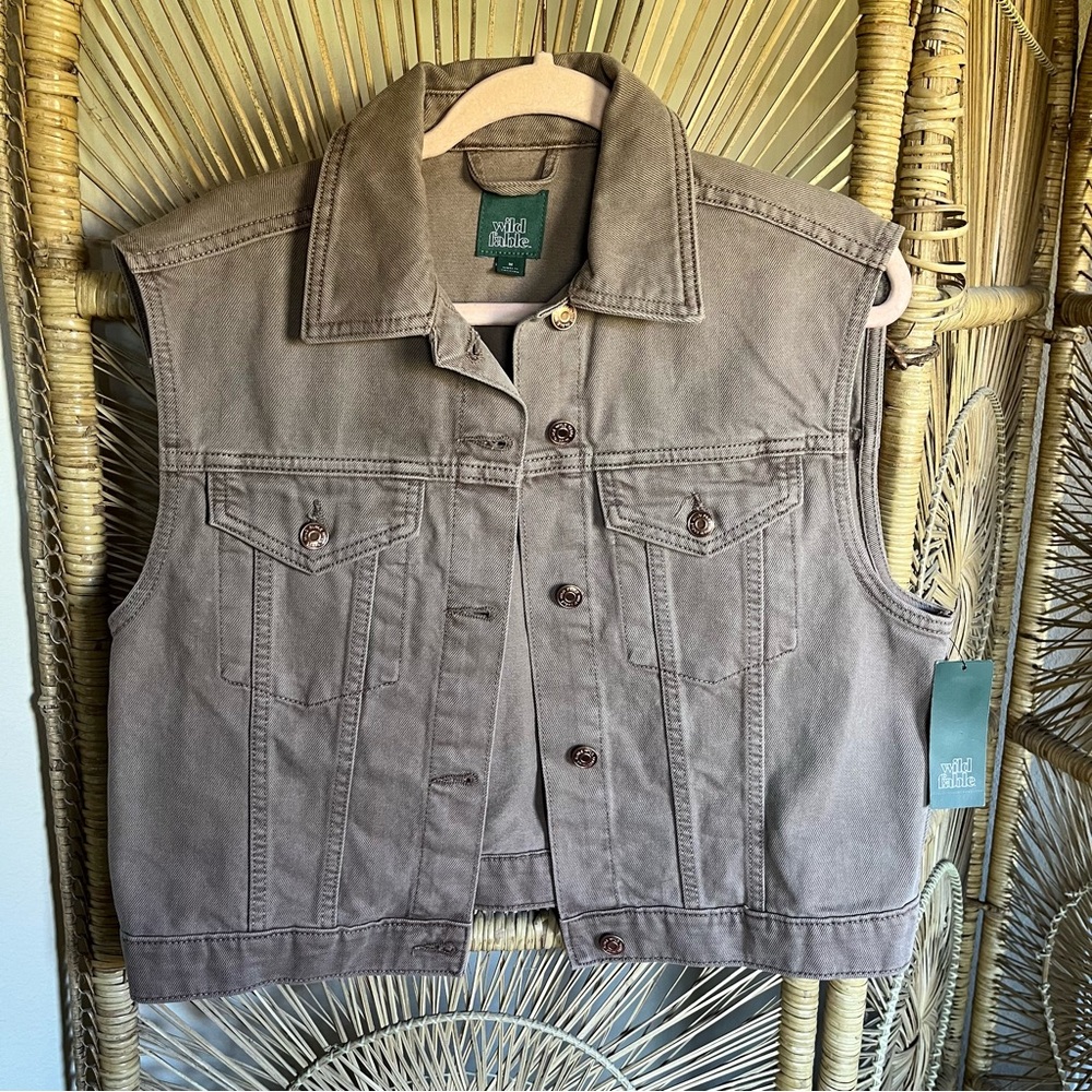 Wild fable cropped trucker vest NWT